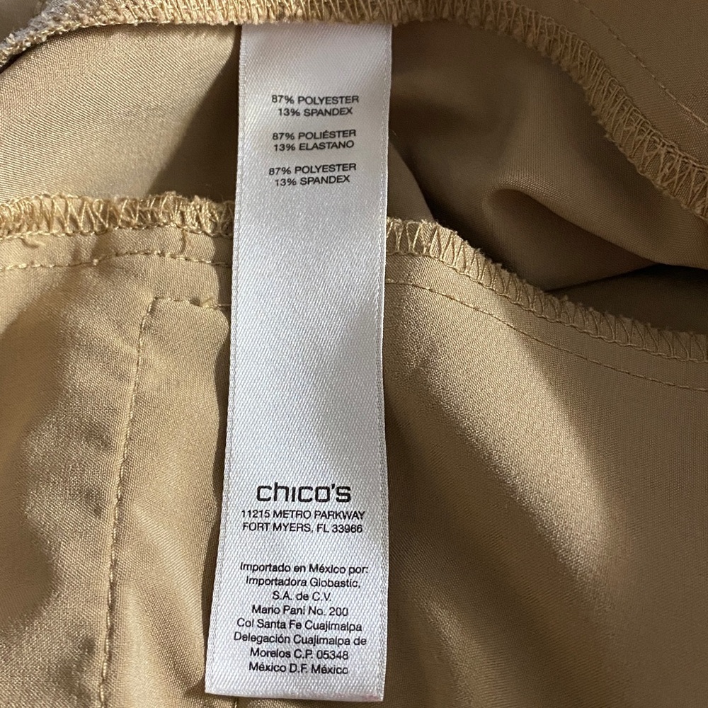 Zenergy Golf by Chico’s Cropped Pants, Sz 8, Chico’s Sz 1, Neutral, Minimalist - Picture 6 of 11